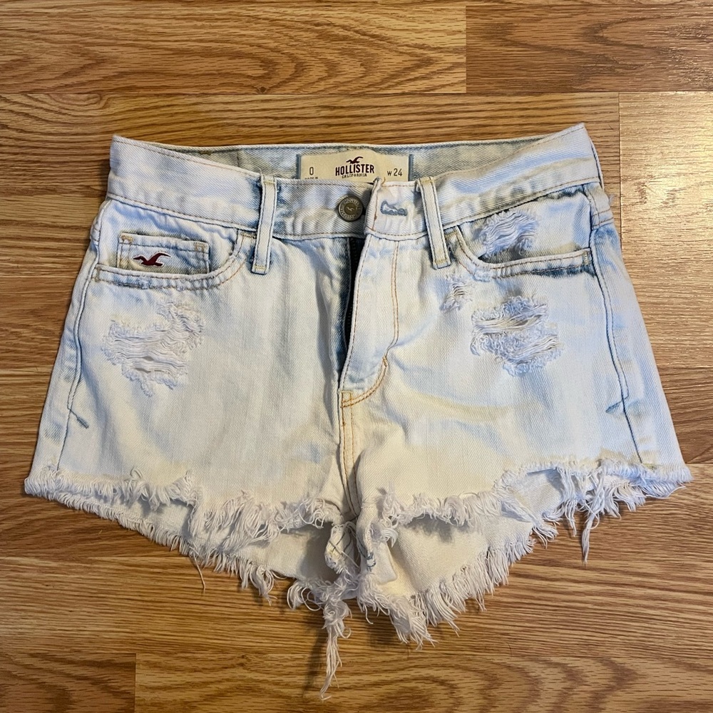 Hollister Jean shorts